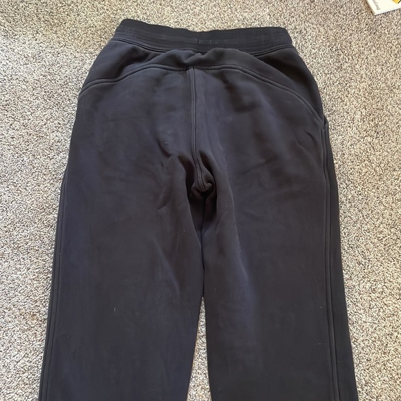 Lululemon black scuba joggers size 4 - Picture 5 of 7
